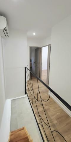 UCHAUD - Centre ville - Maison T3 entièrement rénovée 75 m2