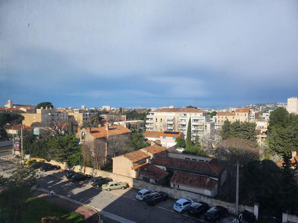 A vendre Appartement de type 2 de 57m2 à Marseille 13009 Secteur Mazargues
