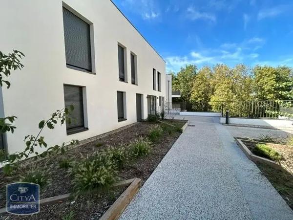 Appartement à louer 2 pièces 42.99m² Charbonnières-les-Bains (69260)