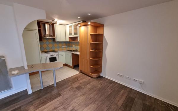 Appartement à louer    1 pièce •  Strasbourg