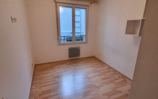 Appartement à louer    1 pièce •  Strasbourg