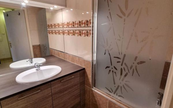 Appartement à louer    1 pièce •  Strasbourg