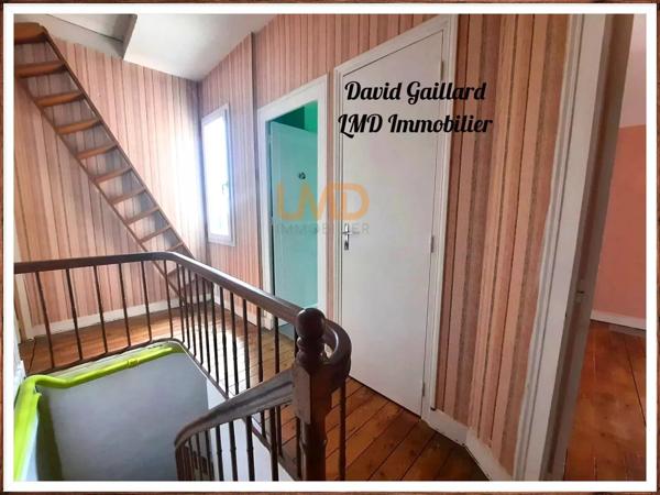 Mison DE Bourg T4-Terrasse-Proche CommoditÉS