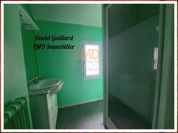 Mison DE Bourg T4-Terrasse-Proche CommoditÉS