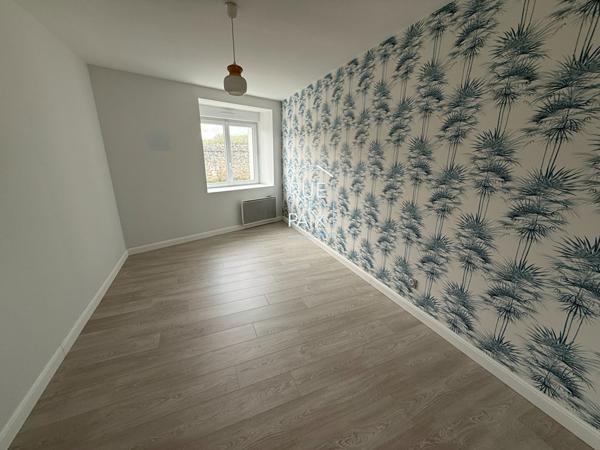 86140 LENCLOITRE Maison Lencloitre 3 pièce(s) 100 m2