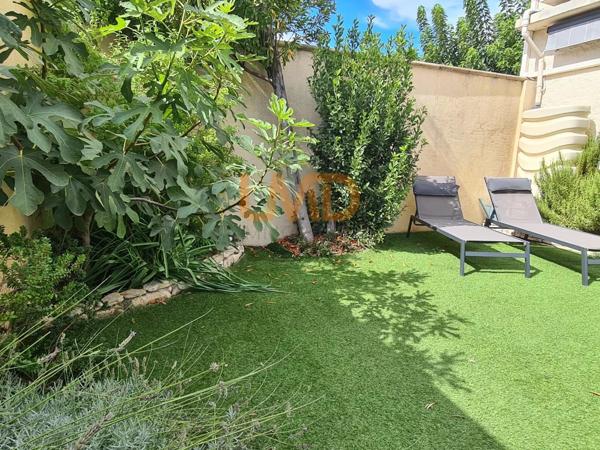 RDC avec jardin- Calme - Entièrement Meublé - 2 Places de Parking