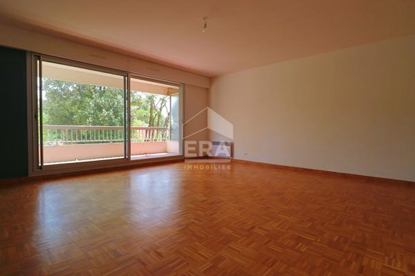 T4 FAMILIAL - 100 M² - TERRASSE - GARAGE - RÉSIDENCE ARBORÉE - GRAND SÉJOUR - EXPOSITION SUD - CALME - SAINTE-MARGUERITE