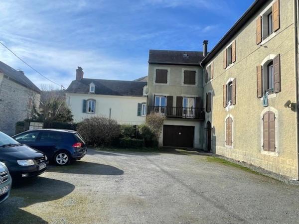 Immeuble à vendre LOURDES (65)