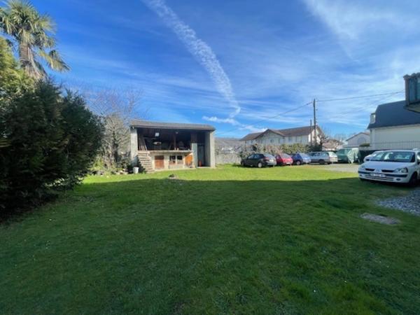 Immeuble à vendre LOURDES (65)