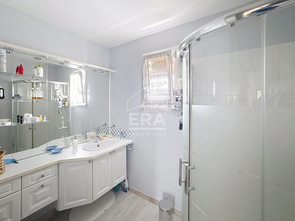 EXCLUSIVITÉ Maison plain-pied avec sous-sol total Chaumontel