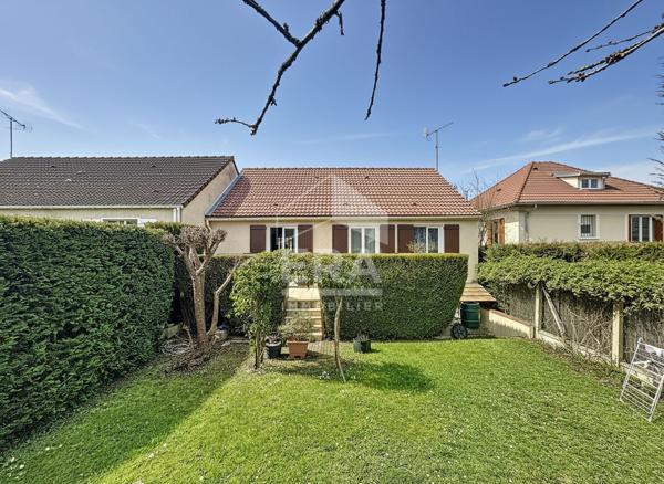 EXCLUSIVITÉ Maison plain-pied avec sous-sol total Chaumontel