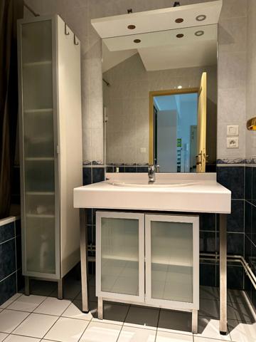 NANCY - Studio 37,40 m² Carrez / 48,60 m² au sol - Vendu meublé