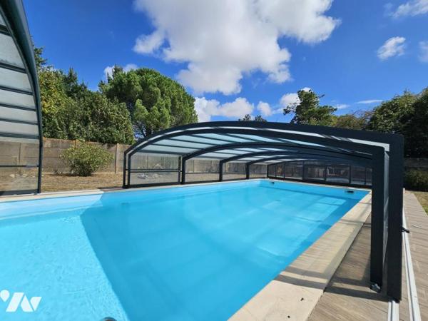 Maison avec pisicne - 3 chambres 