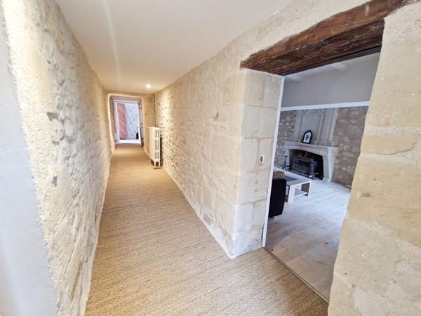 Maison Le Puy Notre Dame 5 pièce(s) 132 m2