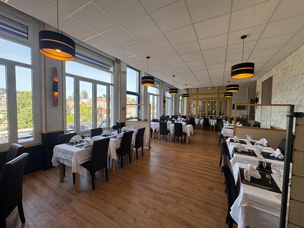 Hôtel - restaurant particulier de caractère Chatel Guyon