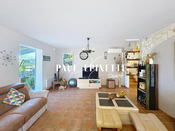 Maison 5 pièces avec sous-sol et double garage