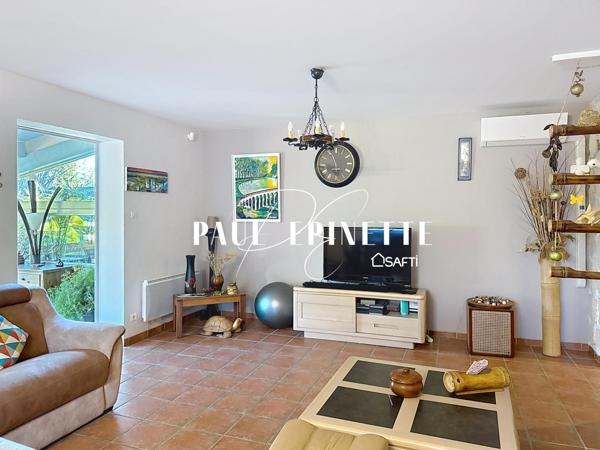 Maison 5 pièces avec sous-sol et double garage