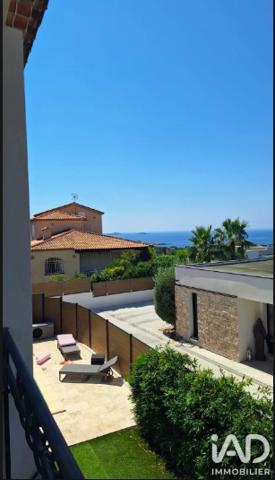 Maison à vendre 6 pièces 145 m² Bandol