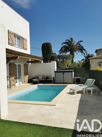 Maison à vendre 6 pièces 145 m² Bandol