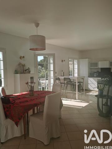 Maison à vendre 6 pièces 145 m² Bandol