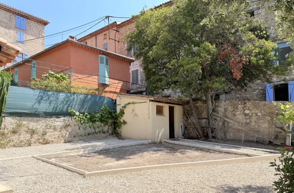 Maison 5 pièces - 75 m²