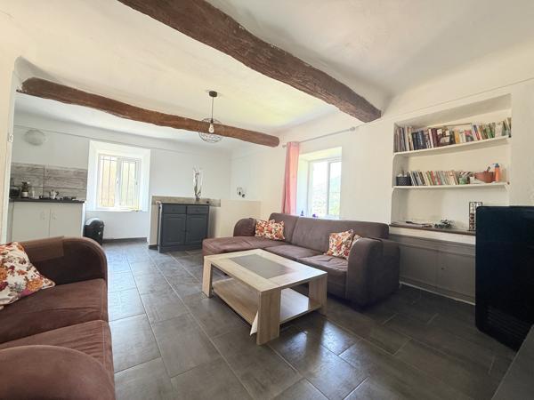 Maison 5 pièces - 75 m²