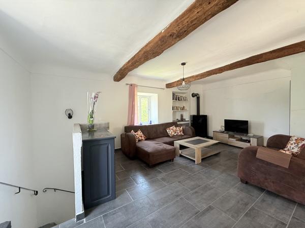 Maison 5 pièces - 75 m²