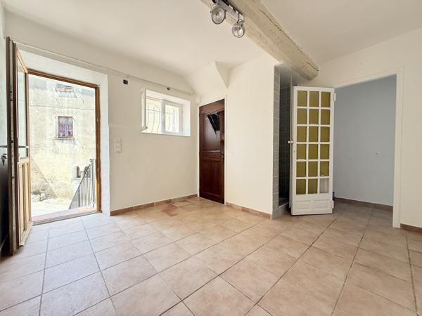 Maison 5 pièces - 75 m²