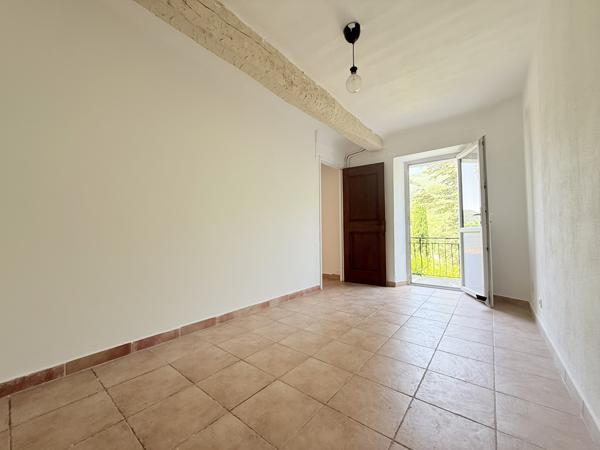 Maison 5 pièces - 75 m²