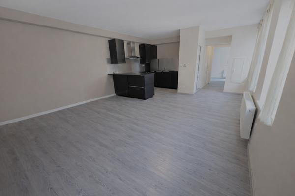 Seclin (59113) Seclin – Hypercentre | T3 64 m² - Parking privatif - à pied gare & commerces