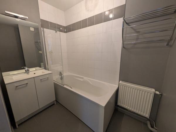 Seclin (59113) Seclin – Hypercentre | T3 64 m² - Parking privatif - à pied gare & commerces