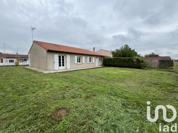 Maison à vendre 3 pièces 90 m² Terres-de-Haute-Charente