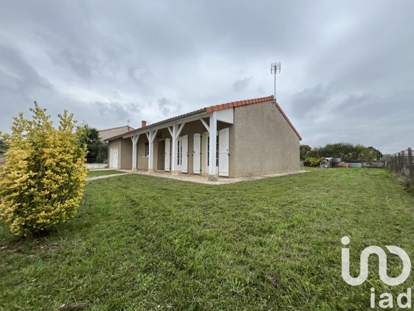 Maison à vendre 3 pièces 90 m² Terres-de-Haute-Charente