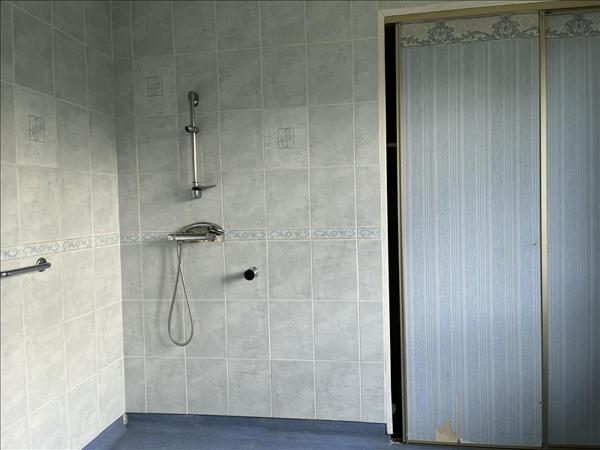 Maison à vendre |  Huriel |  7 pièces | 180 m²