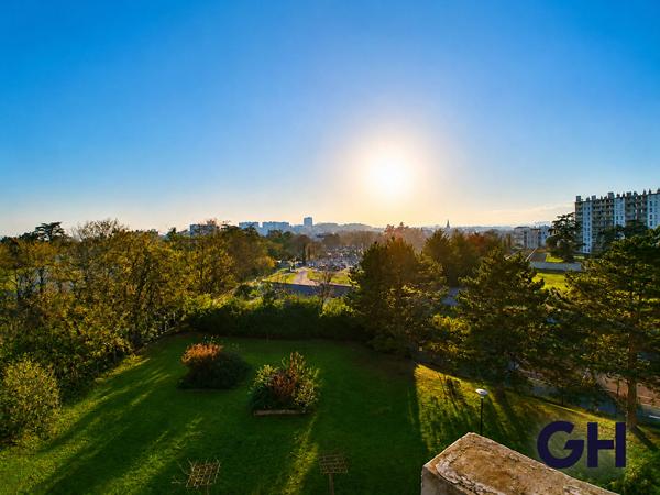 T3 de 81 m² - BALCON - FORT POTENTIEL