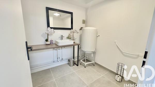 Murs commerciaux  à vendre 154 m² Melun