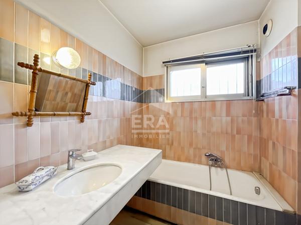 APPARTEMENT 3 PIECES CANNES CENTRE AVEC VUE MER