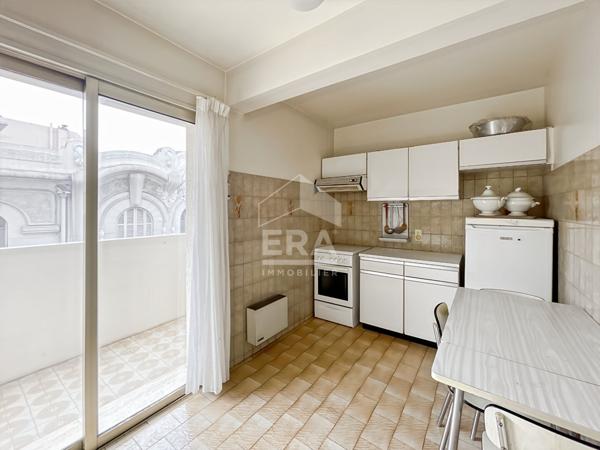 APPARTEMENT 3 PIECES CANNES CENTRE AVEC VUE MER