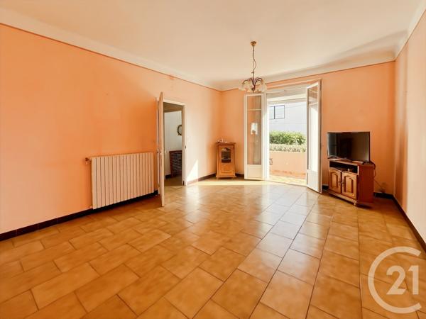 Appartement T3 à vendre  3 pièces - 100 m2 BANDOL - 83