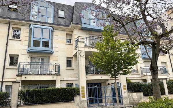 Appartement à vendre    3 pièces • 63,40 m2 Antony