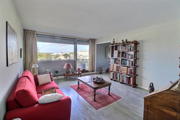 Appartement Massy 4 pièce(s) 83.40 m2 utiles (81.12 m² carrez) avec balcons cave et parking couvert