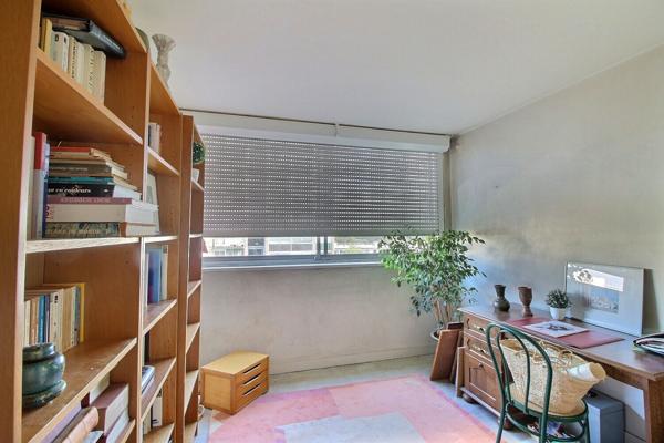 Appartement Massy 4 pièce(s) 83.40 m2 utiles (81.12 m² carrez) avec balcons cave et parking couvert