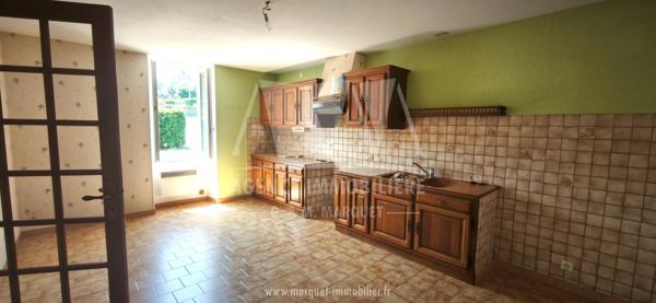 SAINT YRIEIX - MAISON T6 DE 156,13 m² AVEC GARAGE ET TERRAIN CLOS