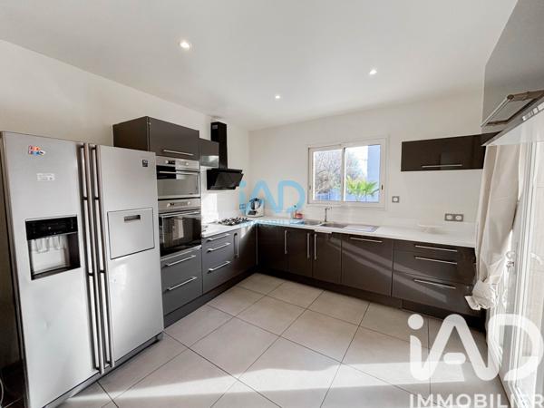 Maison à vendre 6 pièces 125 m² Sorgues