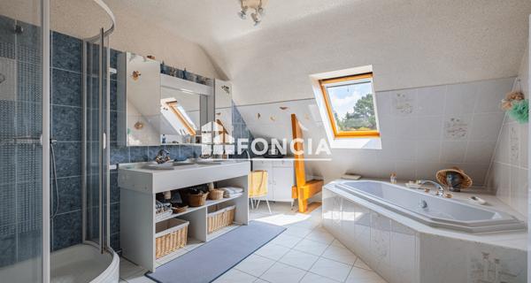 À vendre Maison 6 pièces 185.92 m² - Guérande 44350