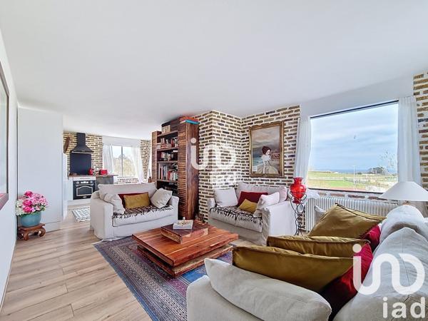 Loft 2 pièces de 53 m² à Dieppe (76200)