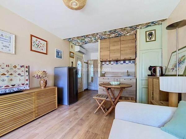 Vente                                                      Appartement
                        
                     1 pièces                      18 m2                     à Lumio