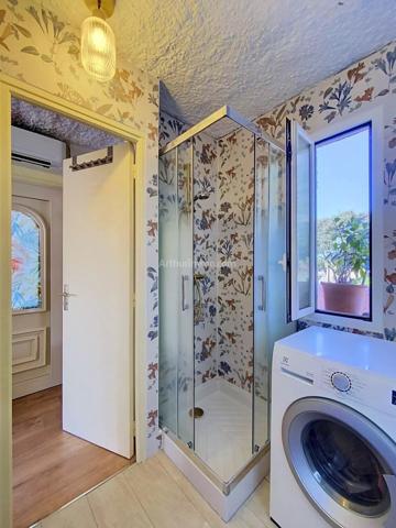 Vente                                                      Appartement
                        
                     1 pièces                      18 m2                     à Lumio