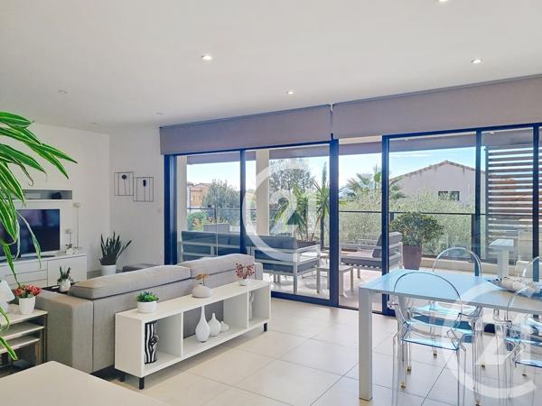 Appartement F4 à vendre  4 pièces - 103,13 m2 LATOUR BAS ELNE - 66