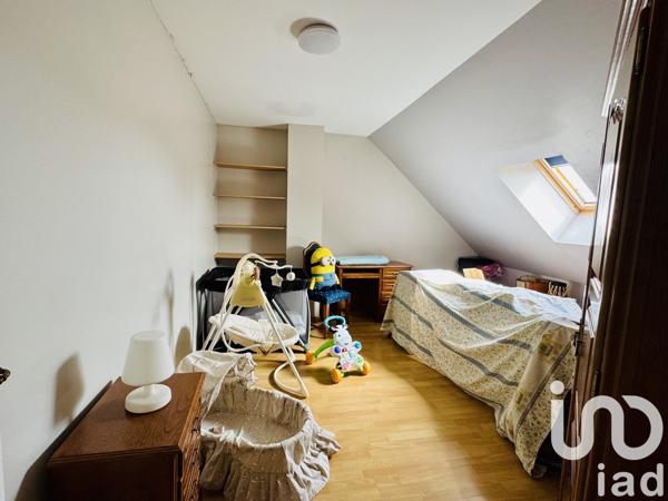 Maison 5 pièces de 147 m² à Ormes (45140)